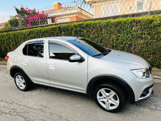 RENAULT LOGAN 1.6 16V SCE FLEX ZEN X-TRONIC
